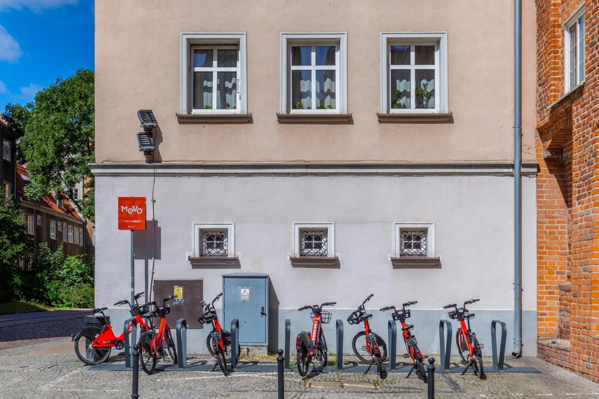 Stylowy Apartament W Sercu Starowki Z Widokiem Na Motlawe Gdaňsk Exteriér fotografie